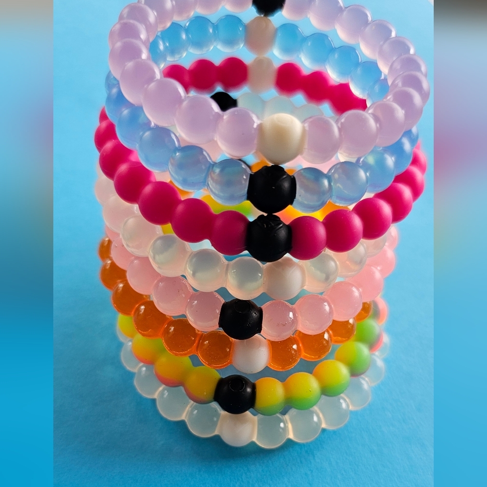 8 Lokai Bracelet Lot NWOT